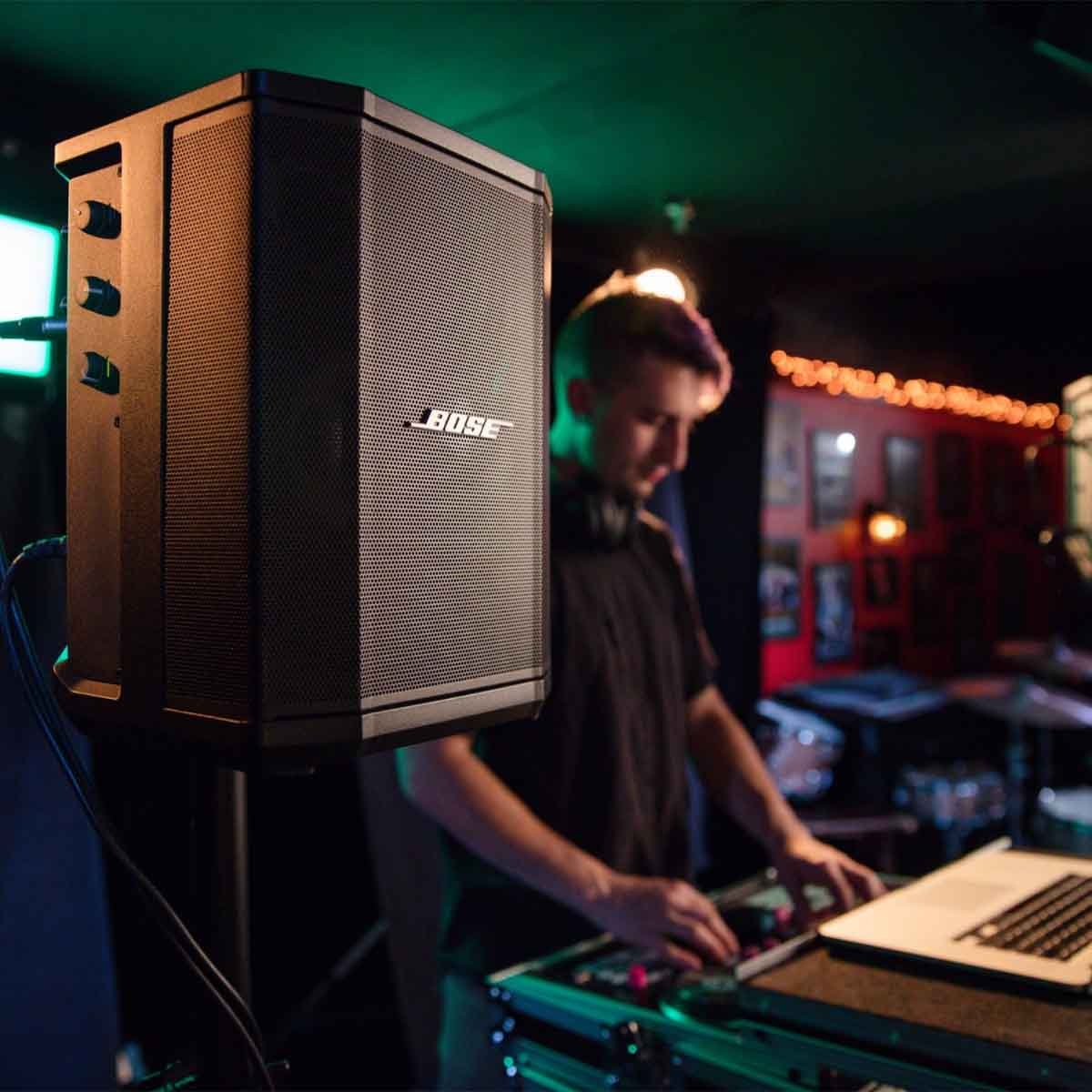 بوز S1 برو سماعة نظام صوت محمول PA