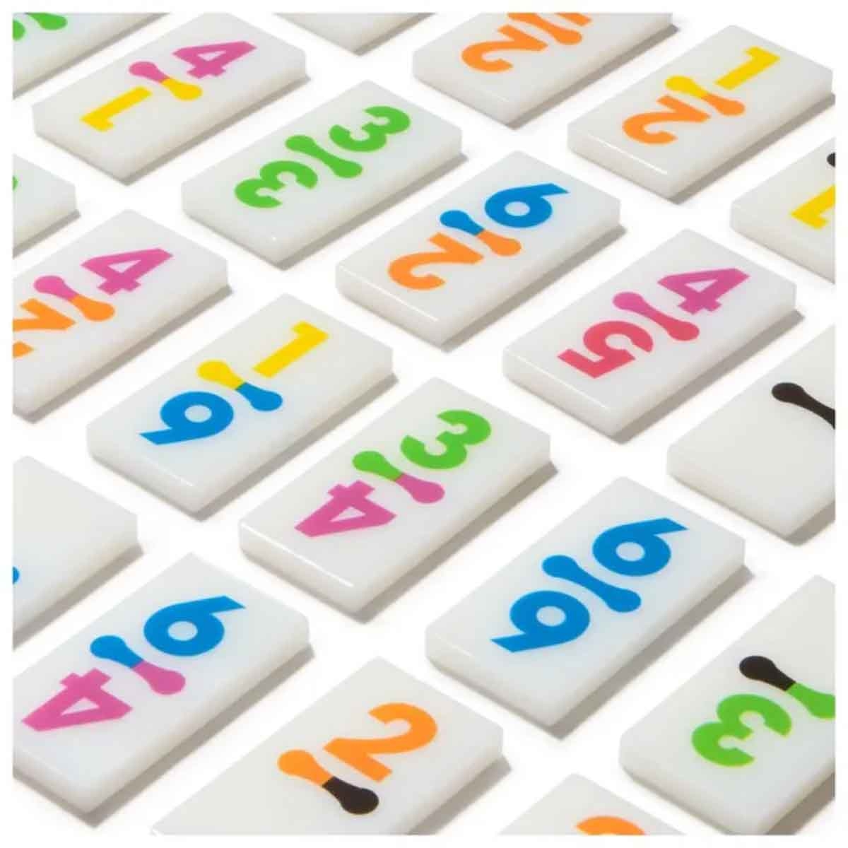 سبن ماستر لعبة لوحية دومينو دبل-6 للجنسين من 8 إلى 10 سنوات