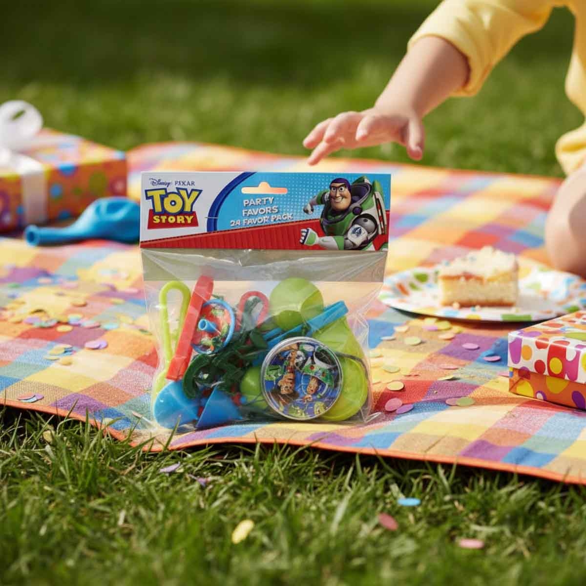 ديزني أند بيكسار توي ستوري حزمة هدايا قيمة عدد 24 قطعة