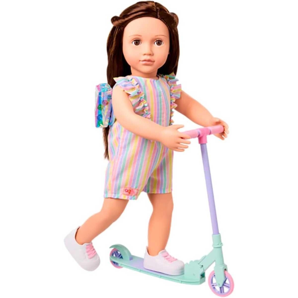 أور جينيريشن سكوتر ديلوكس مع طقم ملابس المصاصة للبنات، 3-4 سنوات