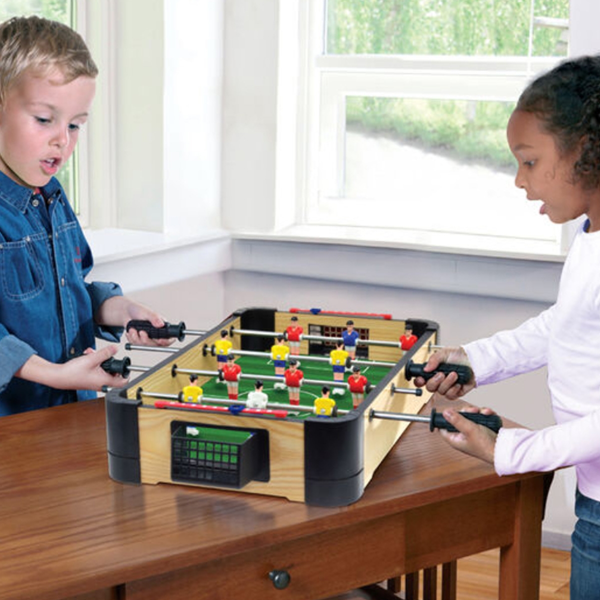 أمباسادور كرة قدم سطح طاولة 20 إنش للجنسين، 5-7 سنوات