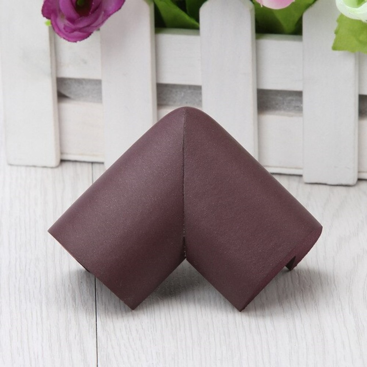 بيبي سيف واقيات زوايا الأثاث باللون البني للأطفال من عمر 0 إلى 2 سنة مجموعة من 10