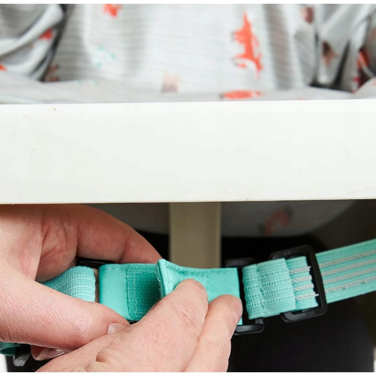 بيبادو مريلة شاملة مع أدوات مائدة هاندي قابلة للتثبيت للجنسين، 0-2 سنوات