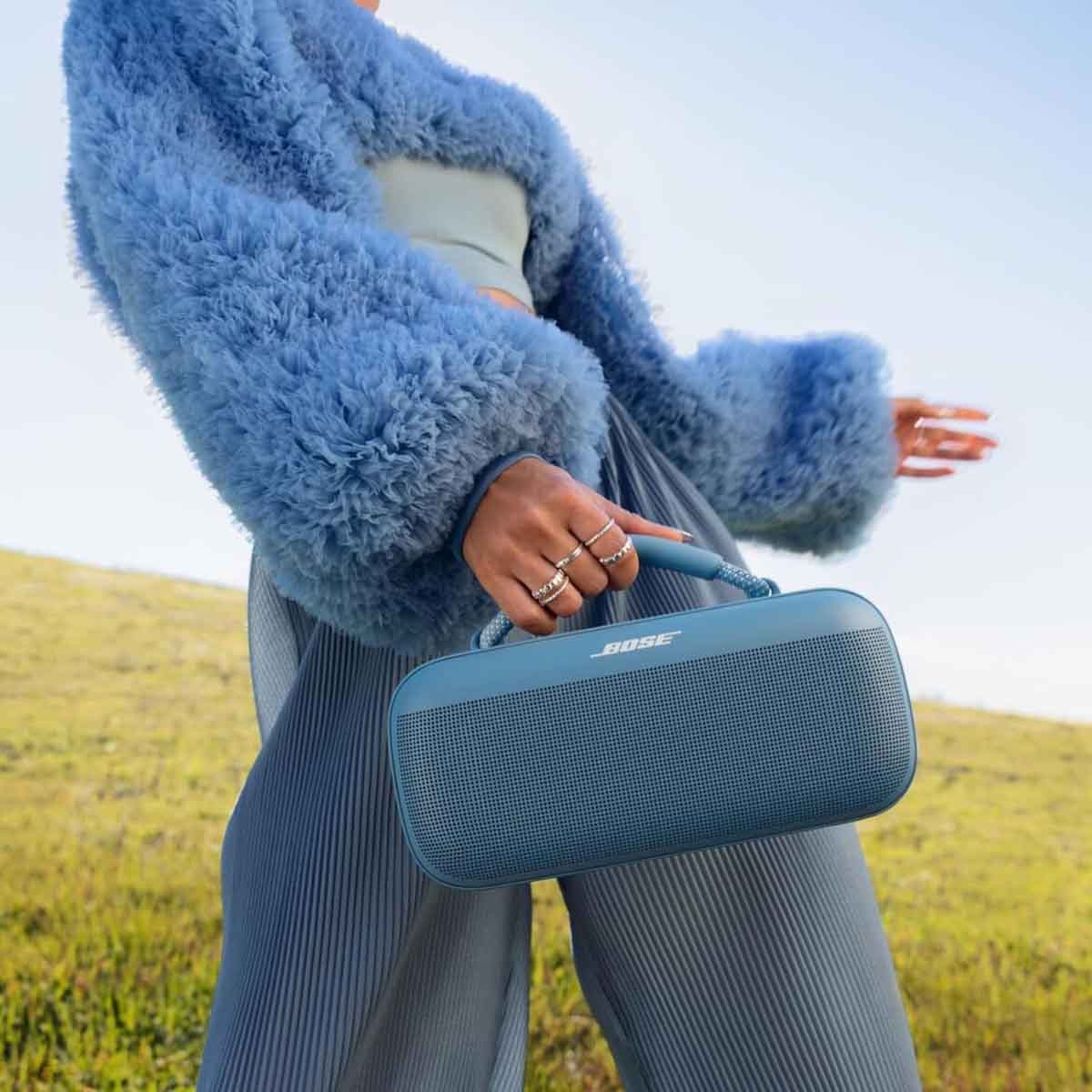 بوز ساوند لينك ماكس سماعة لاسلكية محمولة باللون الأسود