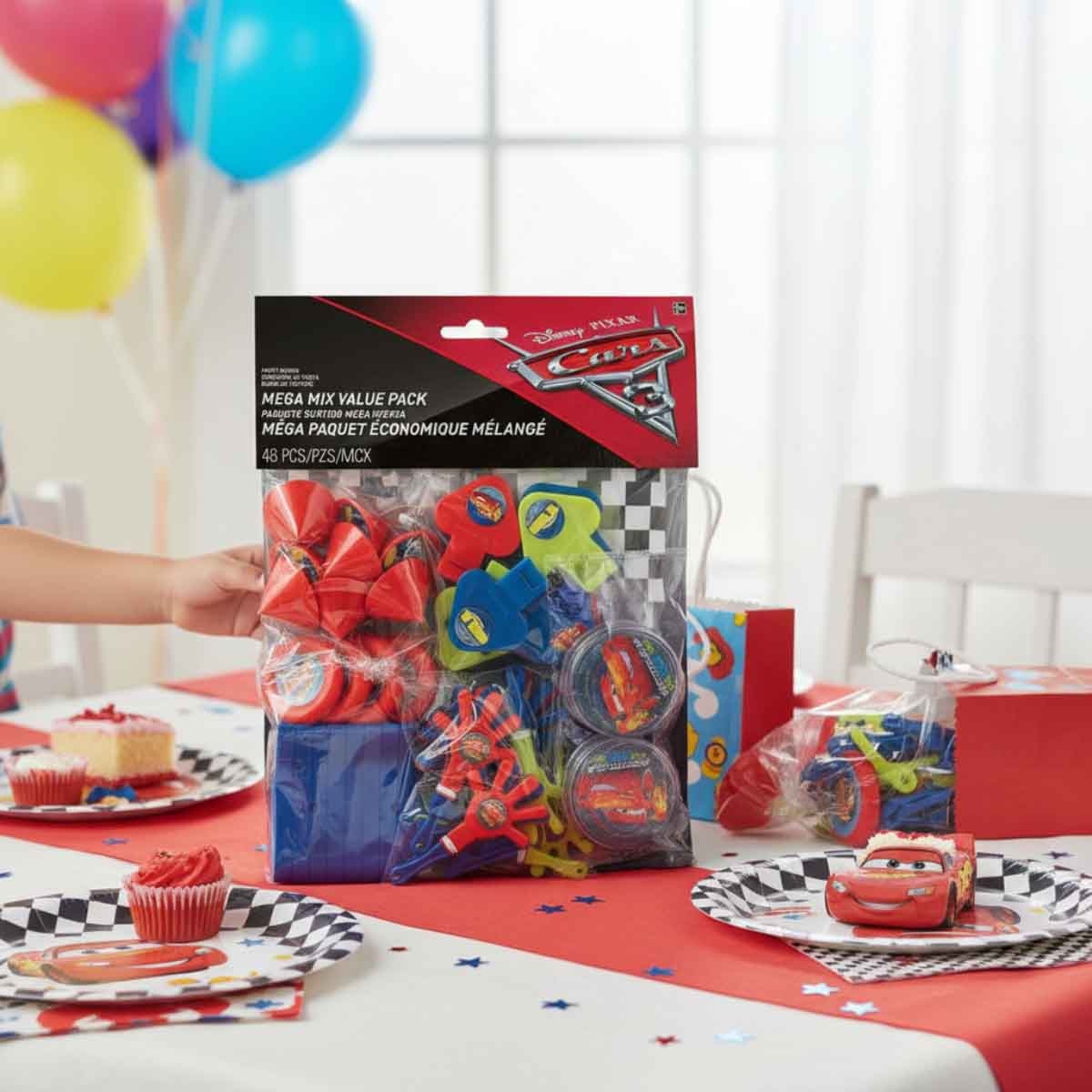 ديزني آند بيكسار كارز 3 حزمة ميغا ميكس قيمة عدد 48 قطعة