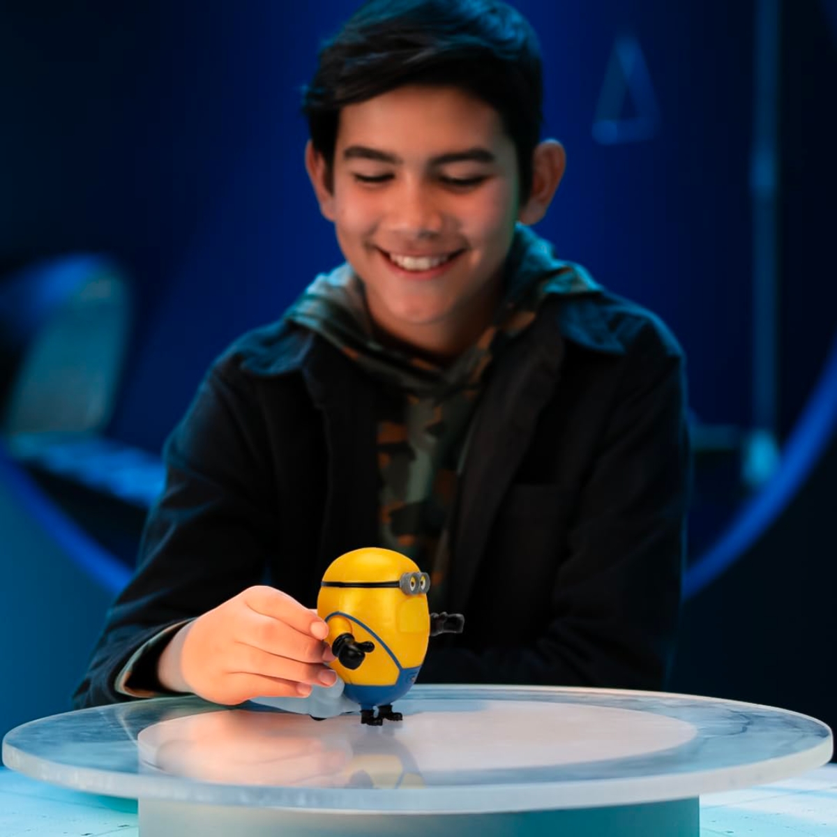 ديسبيكابل مي 4 مجموعة انطلاق سريع ميغا مينيون ديف 4 إنش للجنسين، 5-7 سنوات