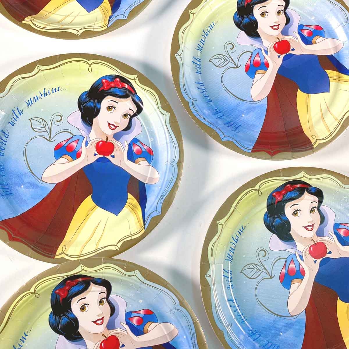 ديزني برنسيس مجموعة 8-قطع أطباق ورقية سنو وايت 9 انش