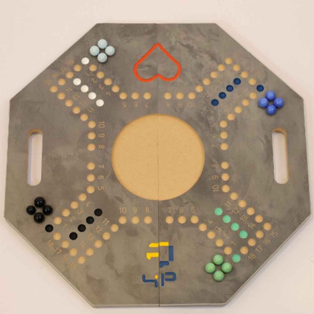 فور أند بلس مجموعة لعبة جاكارو لوحية قابلة للطي بلون رمادي، للجنسين، 4 لاعبين