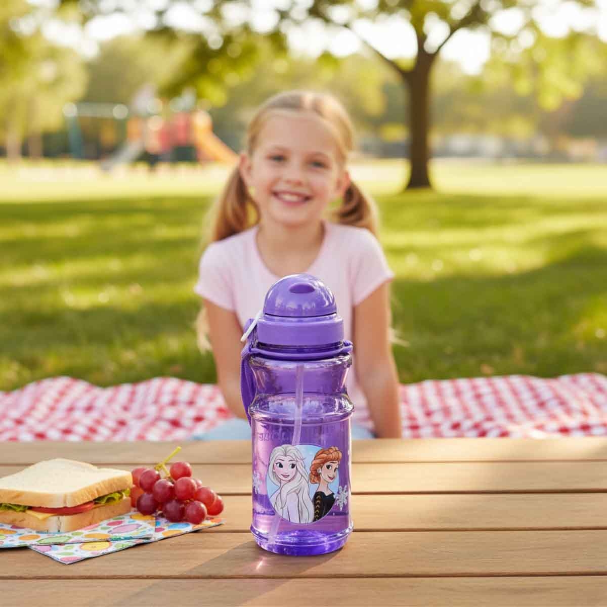 فروزن زجاجة ماء شفافة بتصميم إلسا وآنا