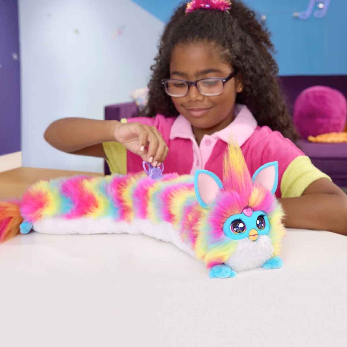 فربي لعبة محشوة تفاعلية دي جي مع موسيقى وأضواء وألعاب للفتيات من عمر 5-7 سنوات