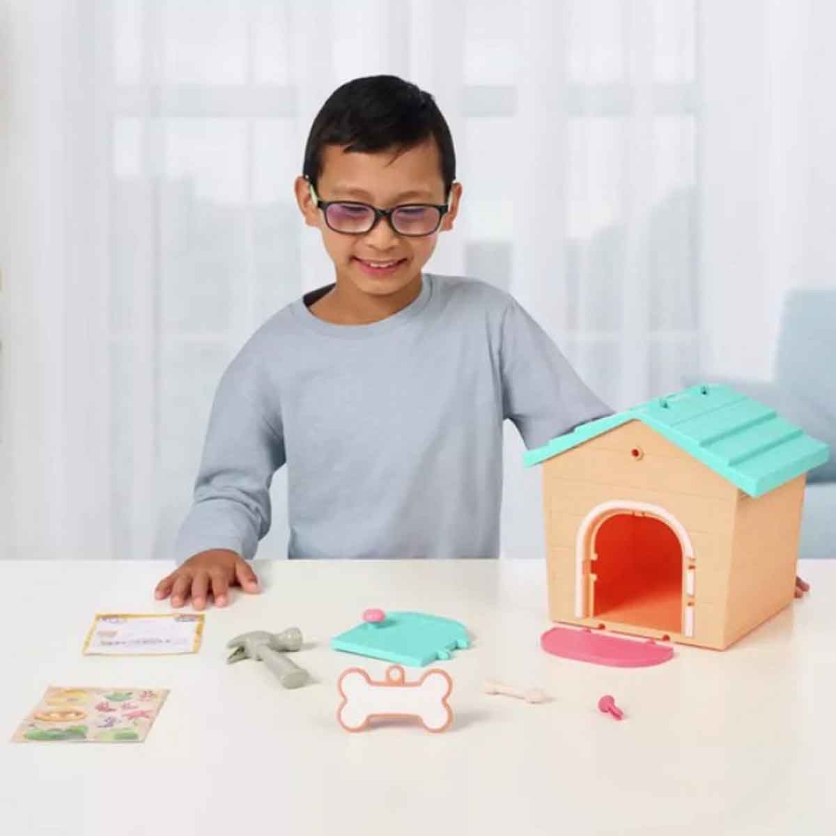 ليتل لايف بيتس ماي بابيز هوم مينيز مجموعة لعب تيل/برتقالي للجنسين، من عمر 5-7 سنوات