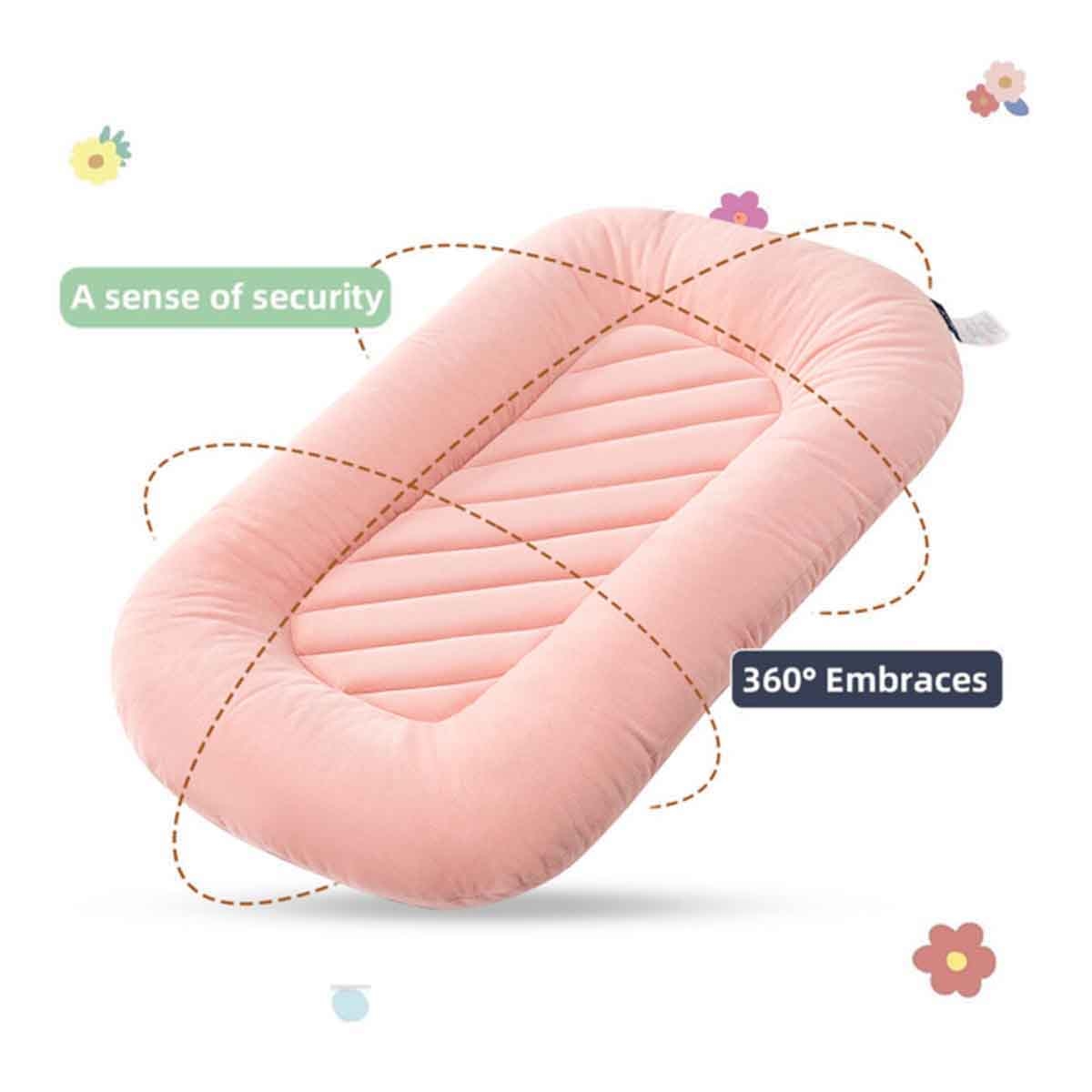 ليتل ستوري سرير نوم محمول للأطفال باللون الوردي