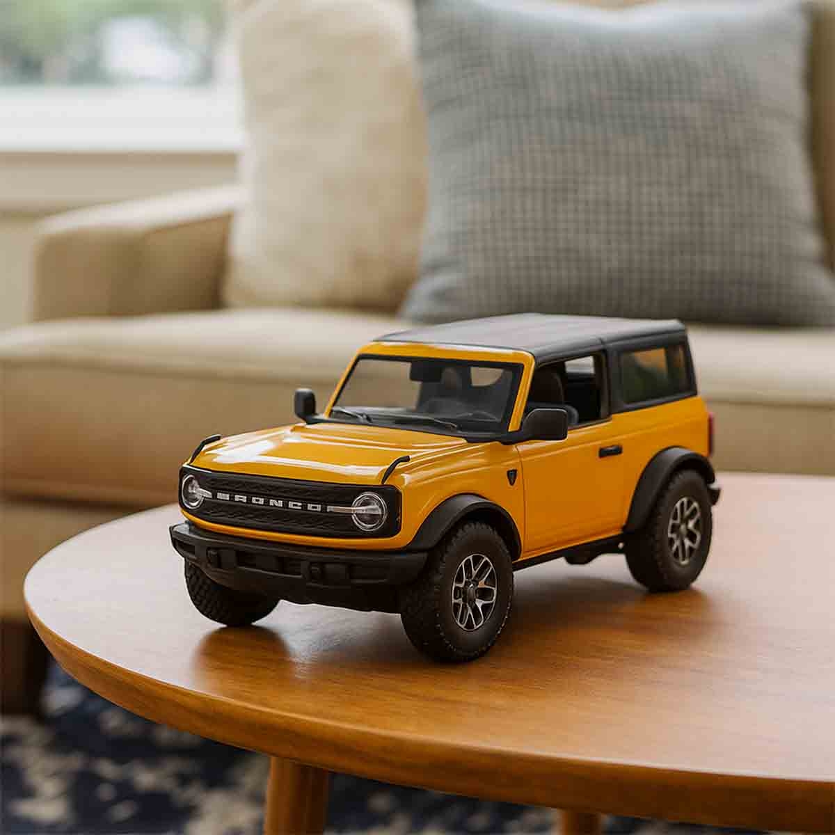 مايستو سيارة دايكاست فورد برونكو باد لاندز زرقاء بمقياس 1:24 للأولاد، من عمر 3 إلى 4 سنوات