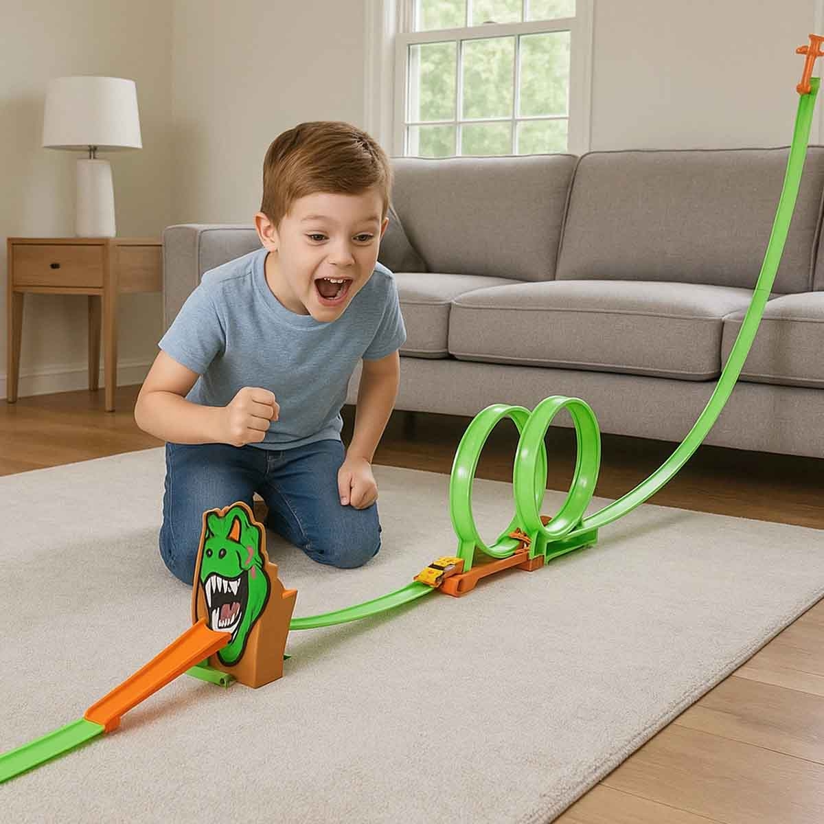 مايستو مجموعة تحدي المسار المزدوج للديناصور مع سيارة تحكم عن بعد هجوم الديناصور للطرق الوعرة، للأولاد، 8-10 سنوات