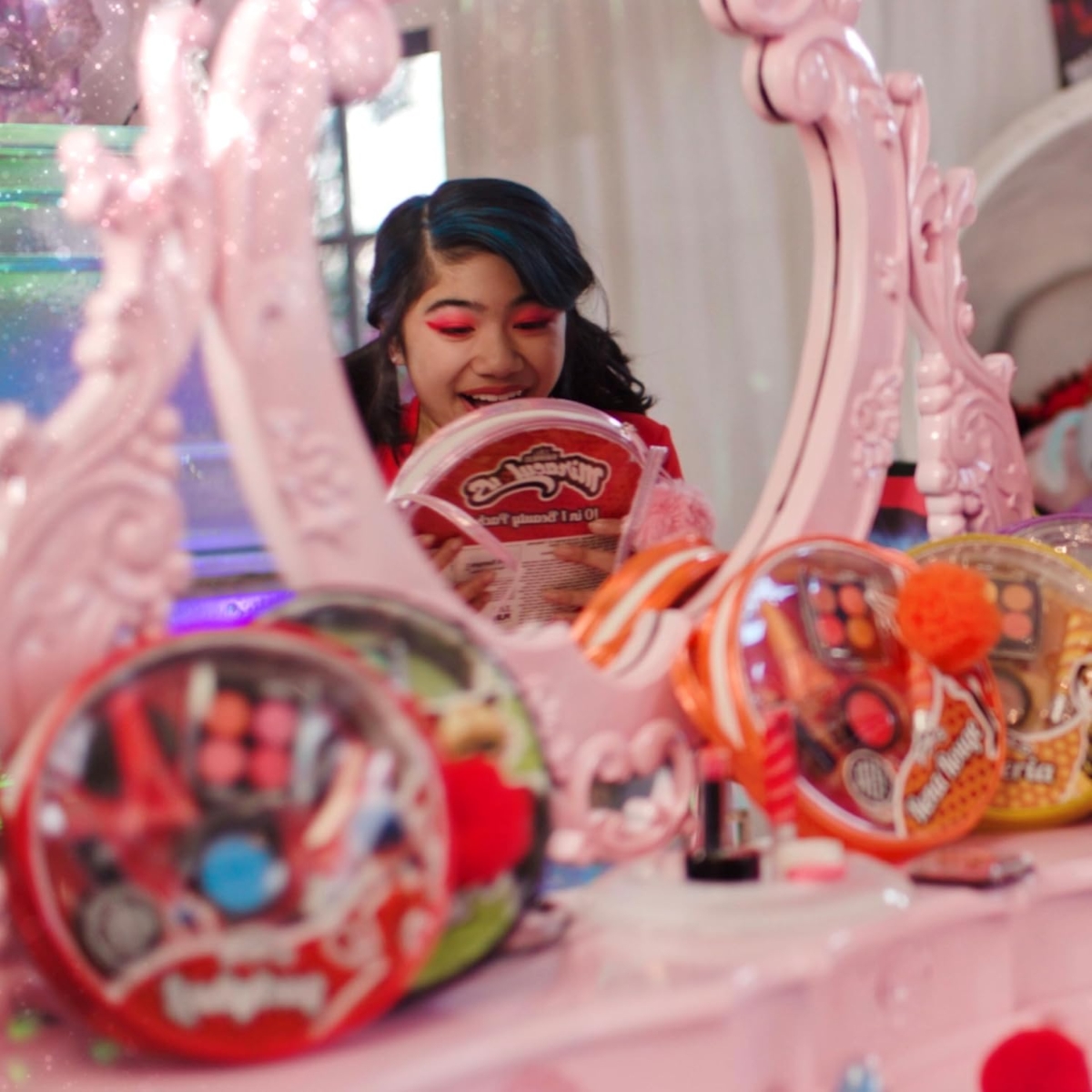 ميراكولوس مجموعة مكياج 10 في 1 لليدي باغ للبنات، 3-4 سنوات