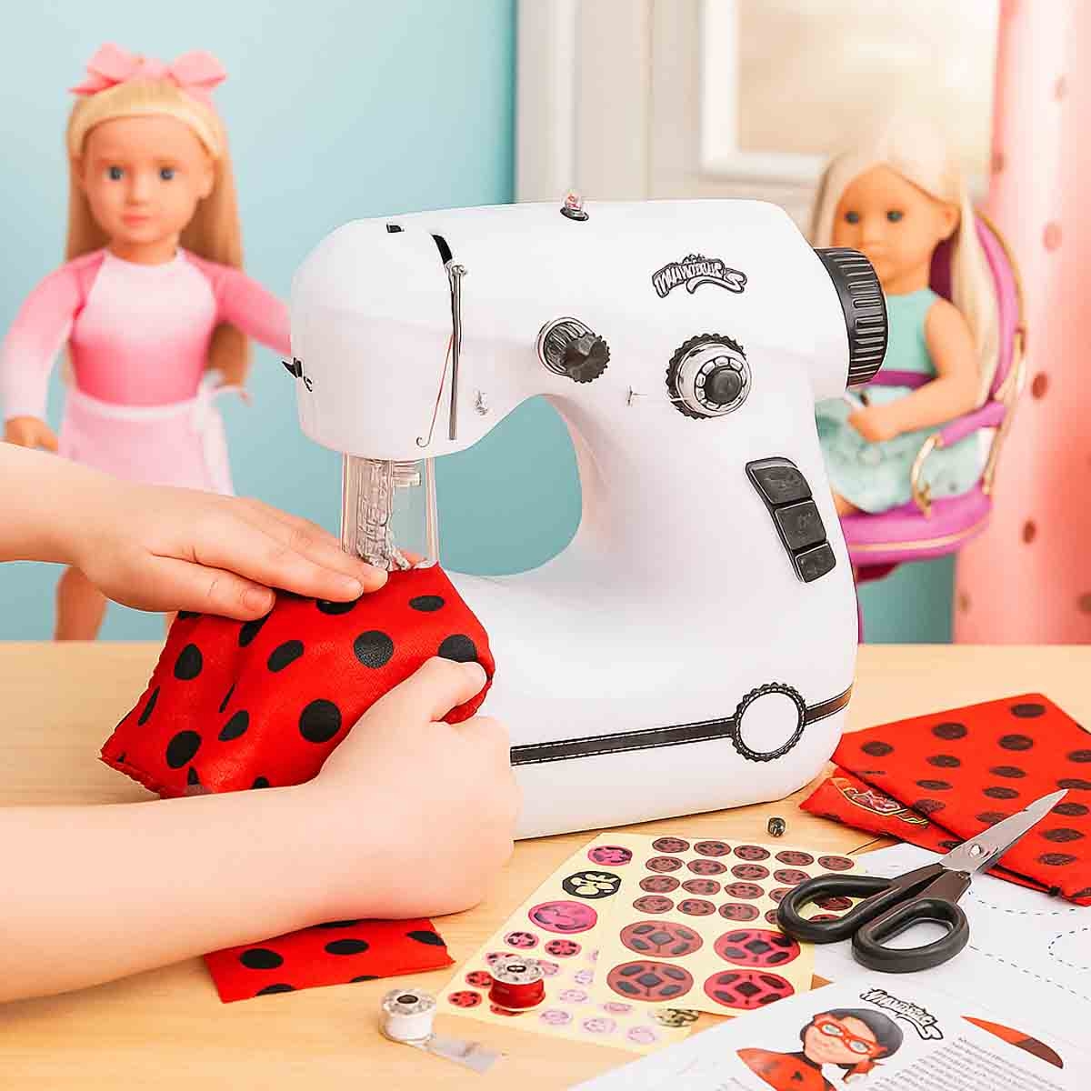 ميراكيلوس مارينيت ماكينة خياطة صغيرة للبنات، من عمر 5 إلى 7 سنوات