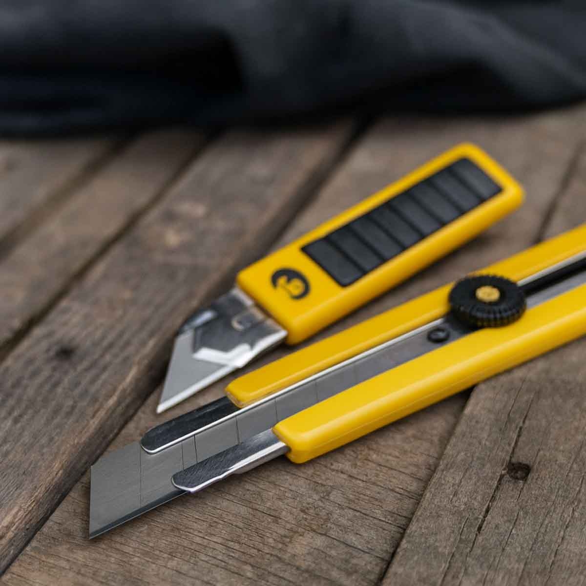 أولفا مشرط 25مم شديد التحمل بقبضة مانعة للانزلاق (13+ سنة)