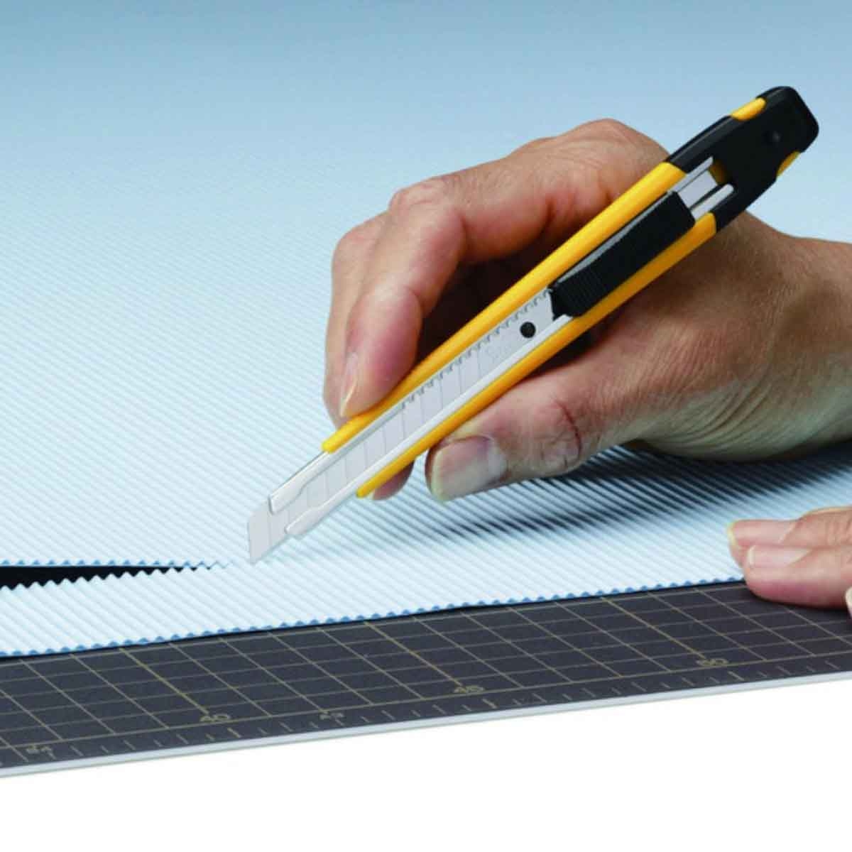 أولفا مشرط متعدد الاستخدام بشفرة قابلة للكسر (13+ سنة)