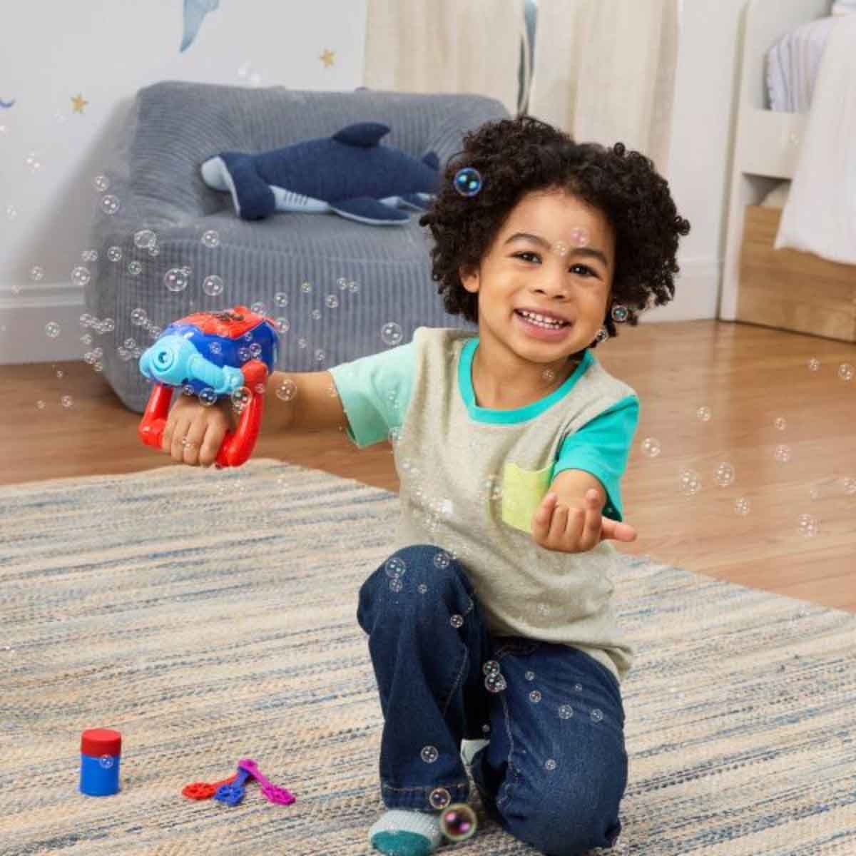 سبايدي وأصدقاؤه المدهشون الناسف فقاعات ماء للجنسين من عمر 3-4 سنوات