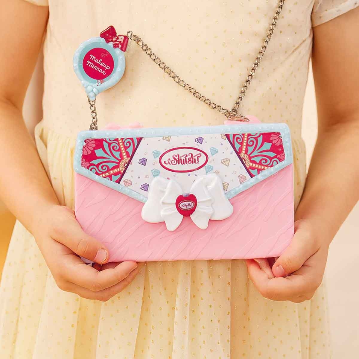 شش حقيبة مكياج جمالي للفتيات عمر 5-7 سنوات