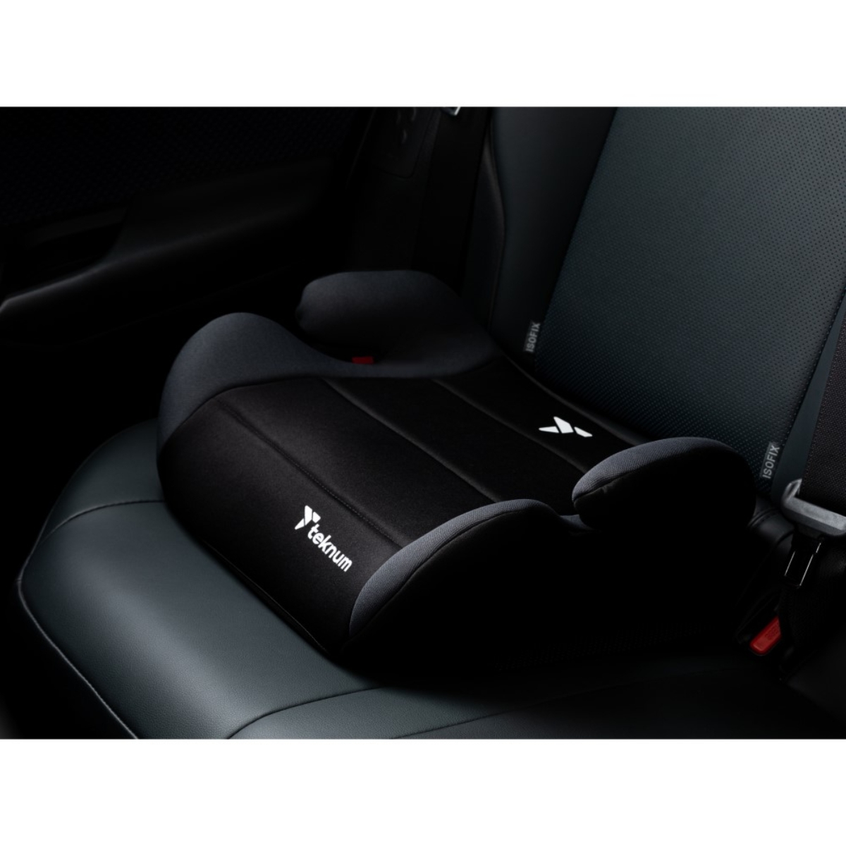 تيكنوم مقعد سيارة بوستر بلوتو 4 باللون الأسود للجنسين من عمر 5 إلى 7 سنوات