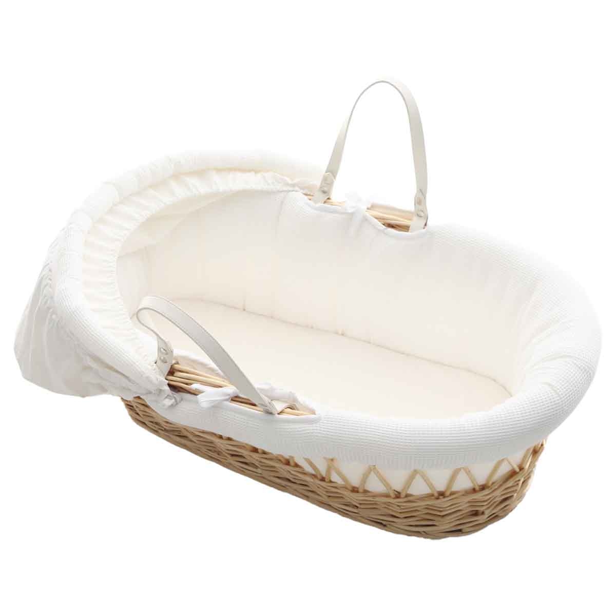 تيكنوم مهد موسى من الخوص مع طقم مفروشات وفل أبيض خشب بني، 0-2 سنوات