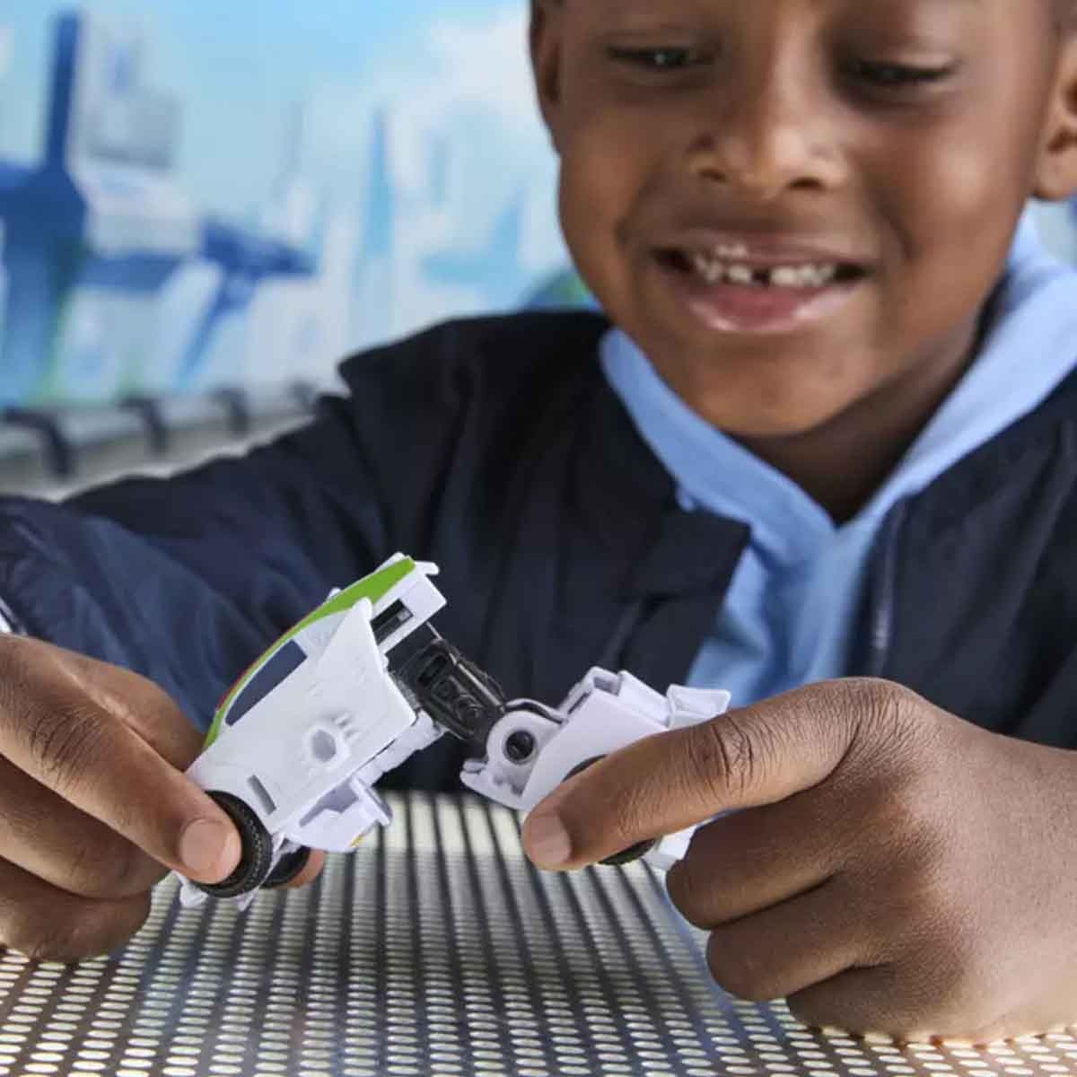 ترانسفورمرز سايبر وورلد شخصية ويل جاك سايبر تشينجرز للجنسين من عمر 3-4 سنوات