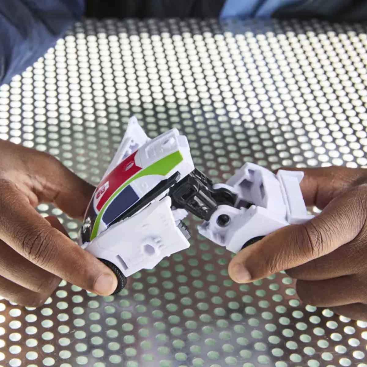 ترانسفورمرز سايبر وورلد شخصية ويل جاك سايبر تشينجرز للجنسين من عمر 3-4 سنوات